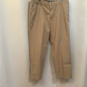 Dockers Khakis Pants Men’s 36 Straight Leg Pockets Tan